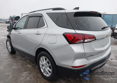 2022 Chevrolet Equinox Awd Lt z USA, uszkodzony, nr VIN 3GNAXUEVXNL123785